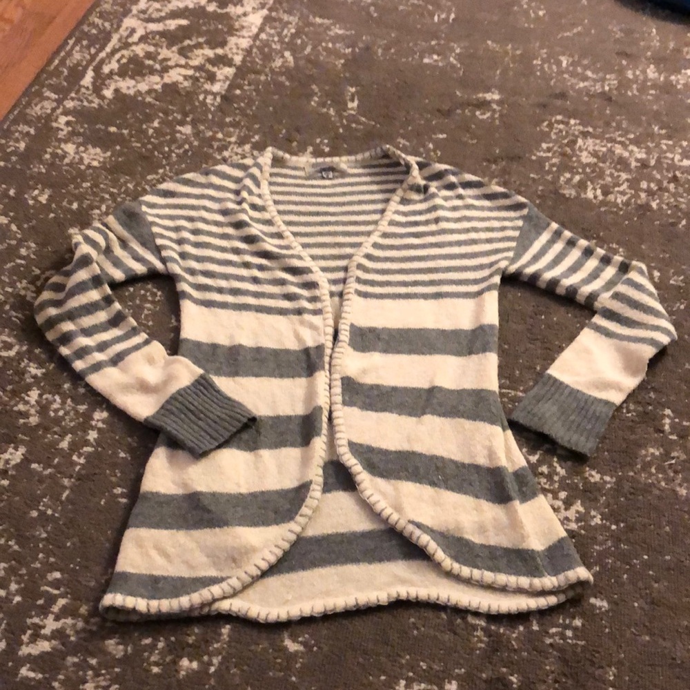 Cream & gray striped cardigan